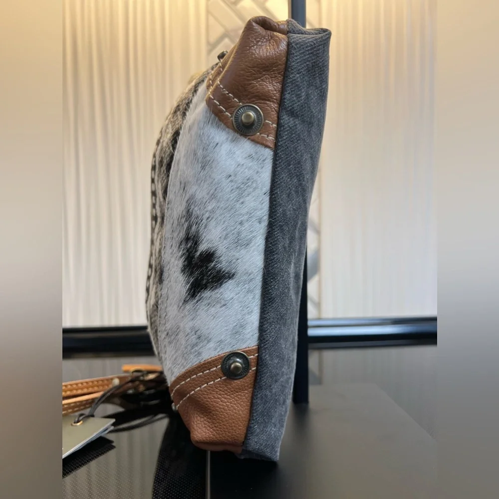 Bison Ridge Myra Bag Wristlet